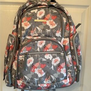“Bananafish Studio” Diaper Bag
Backpack Cute Girly Floral Wipe
Changing Mat